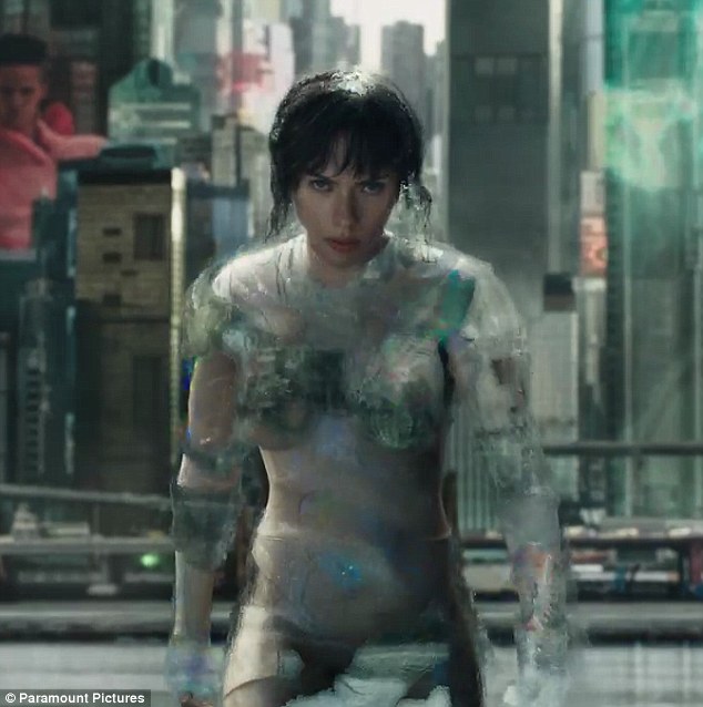 catherine vinluan recommends Scarlett Johansson Nude Suit