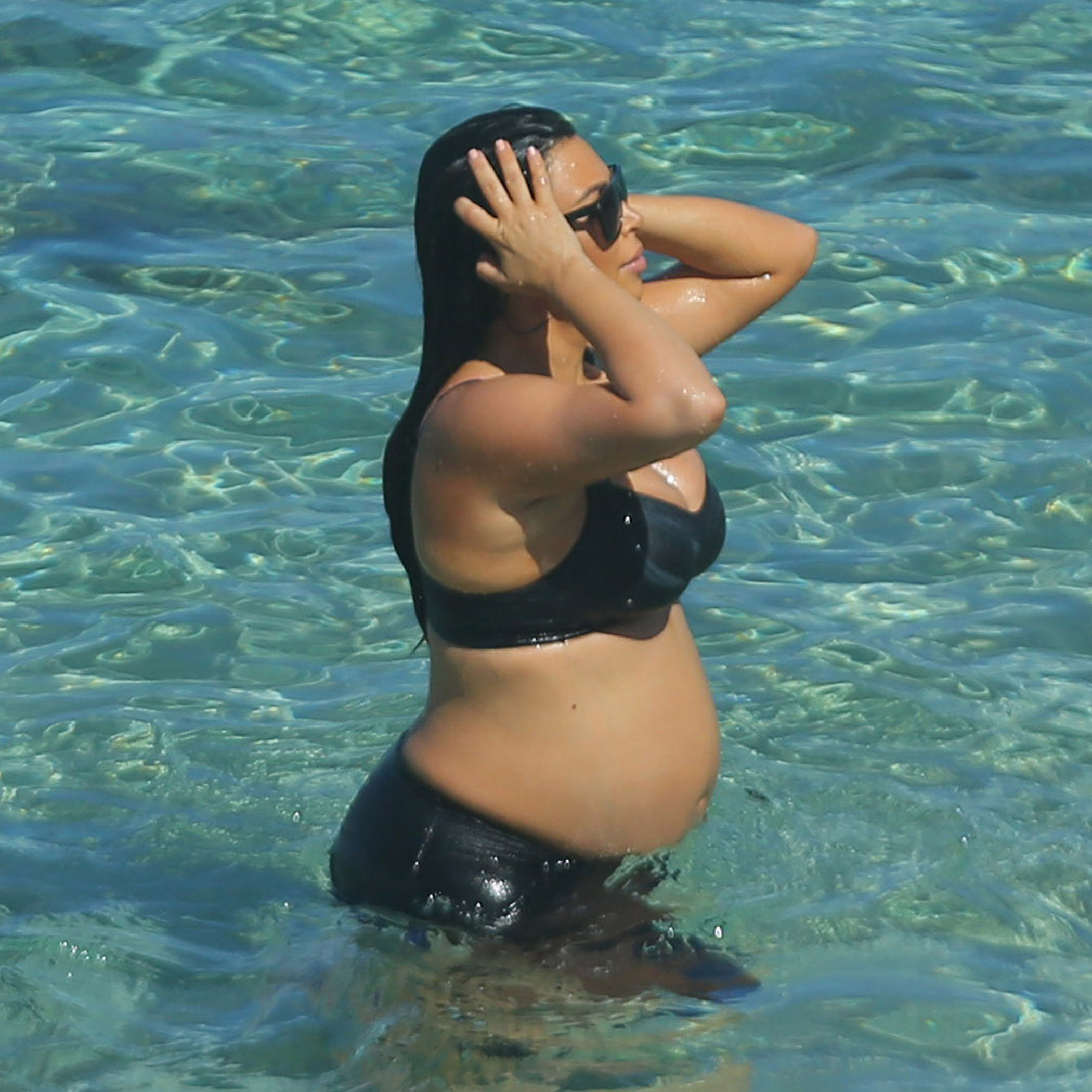 amanda redgate recommends Kim Kardashian Pregnant In Bikini