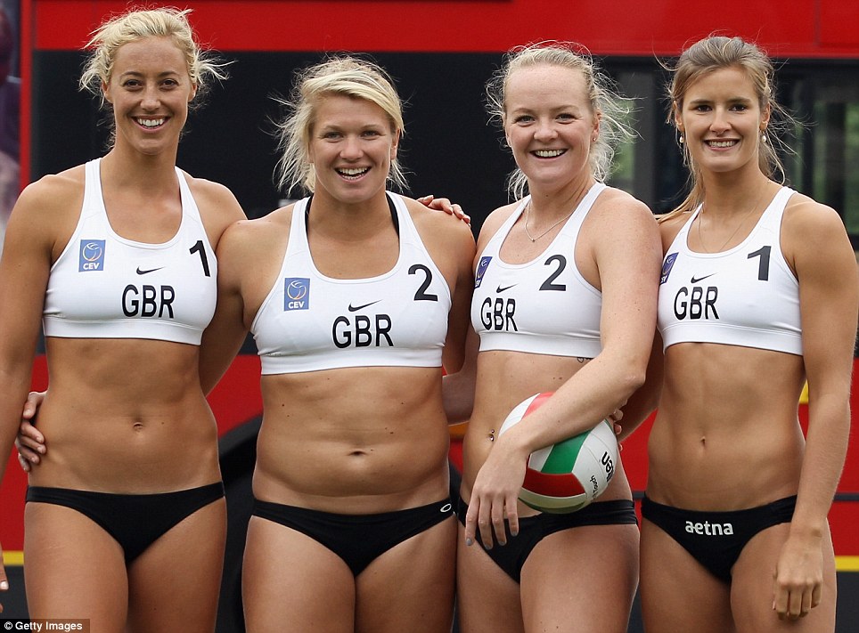 chan mee ling add women beach volleyball malfunction photo