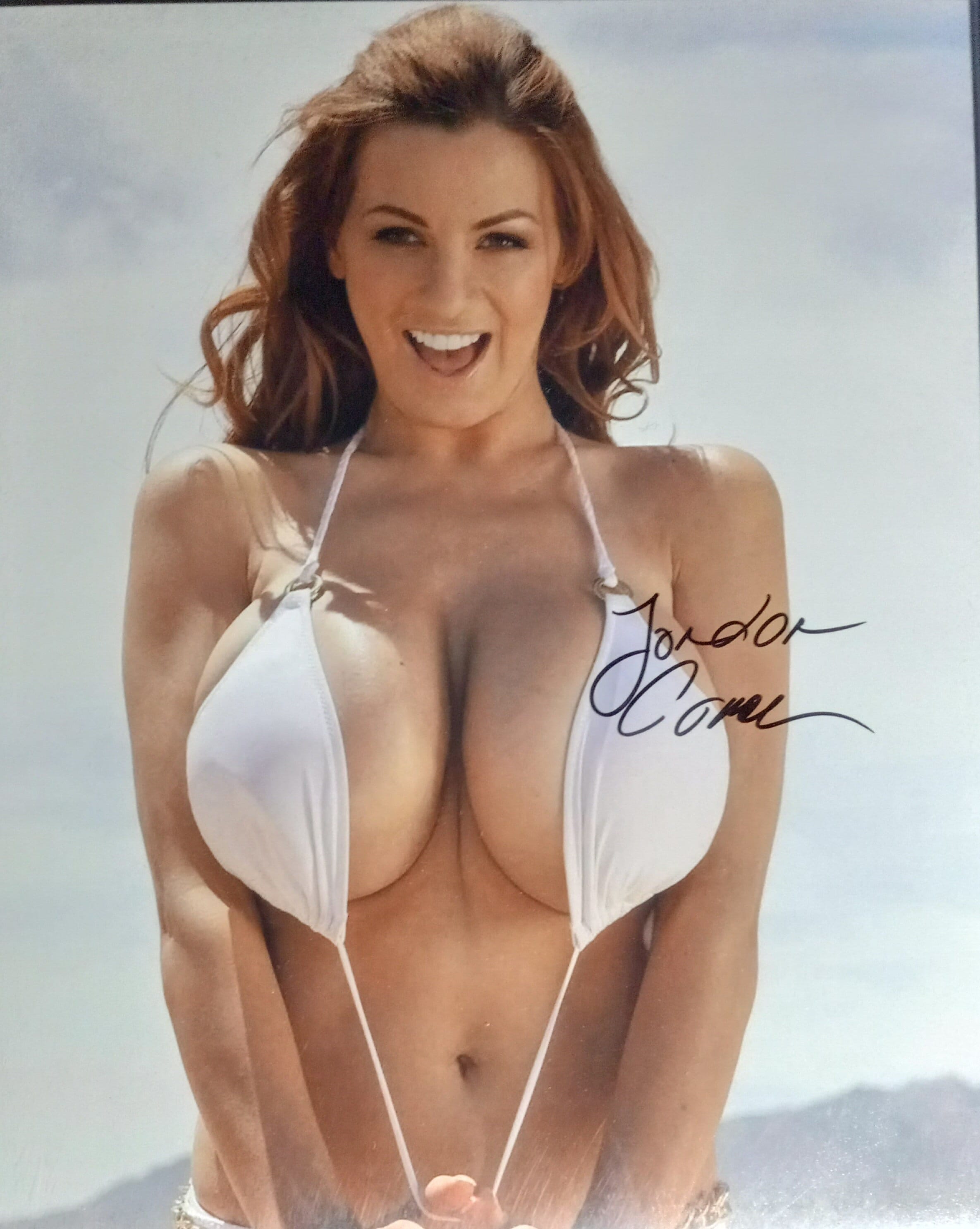 cannie tan recommends jordan carver hand bra pic