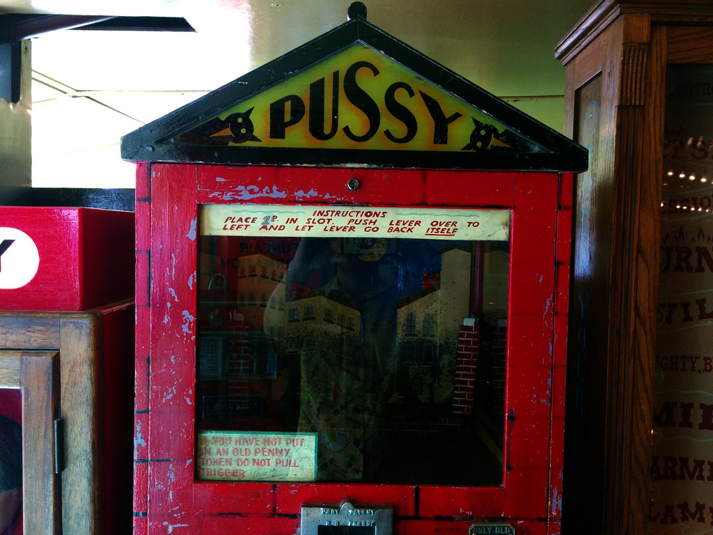 antoinette trinidad recommends Coin Slot Pussy