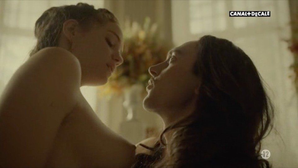Lesbian Celeb Sex Scenes boobs closeup