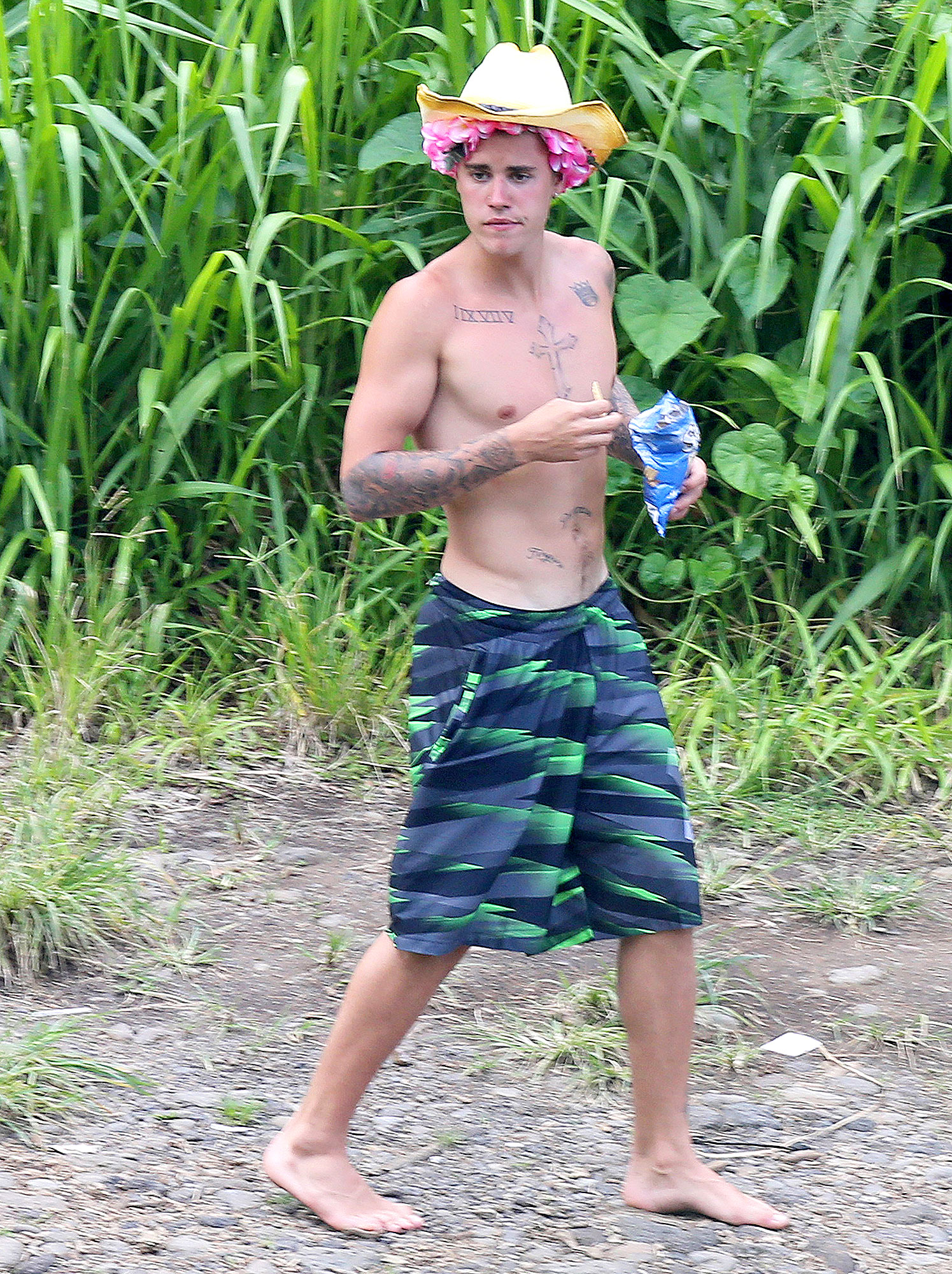 aidan monaghan recommends Justin Bieber Nude Hawaii