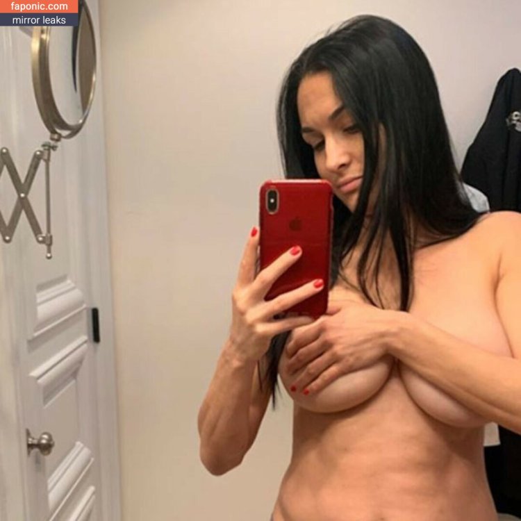diana neil share brie bella naked photos
