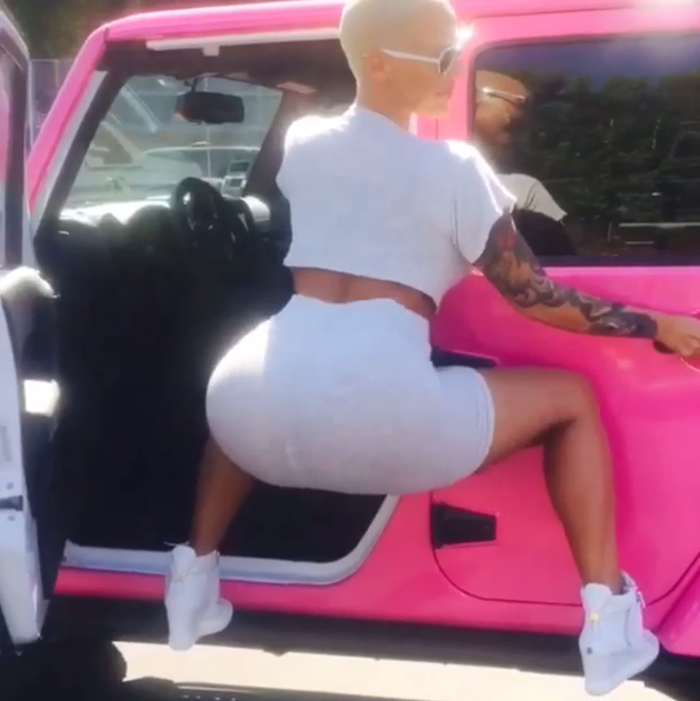 dan blow recommends amber rose twerking naked pic