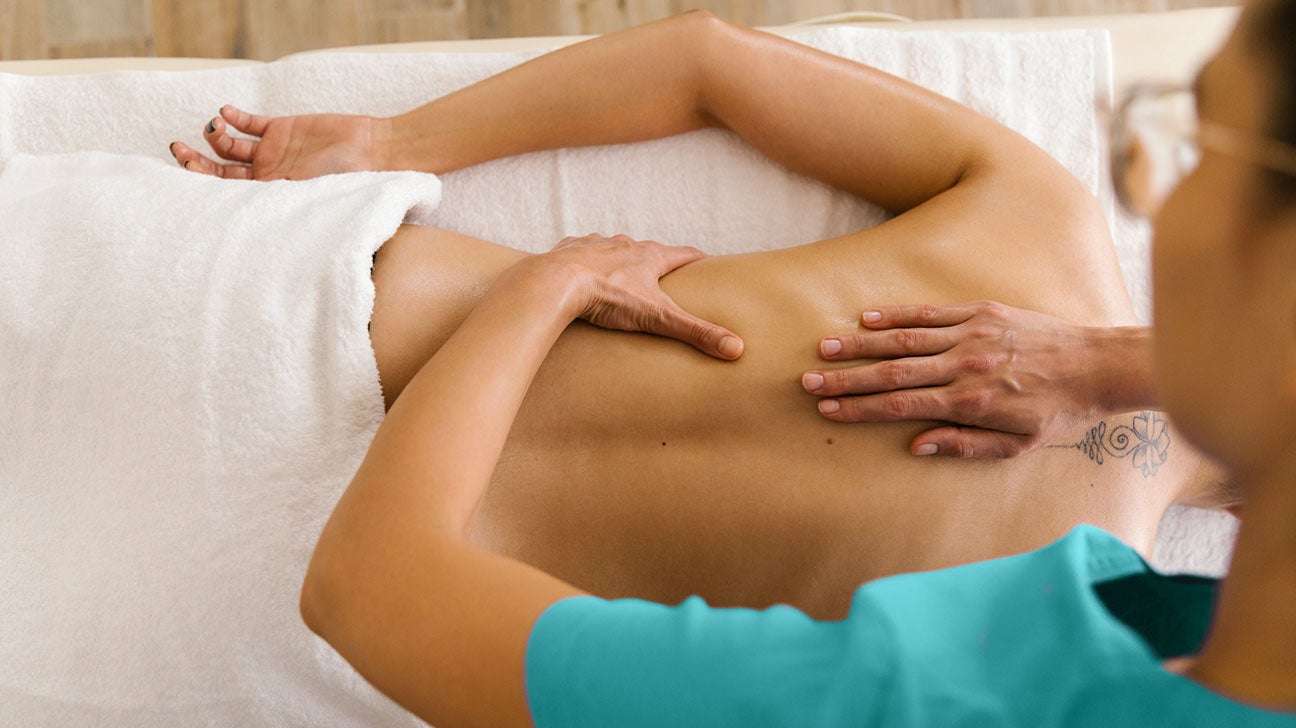 debbie villeneuve recommends Getting Naked For Massage