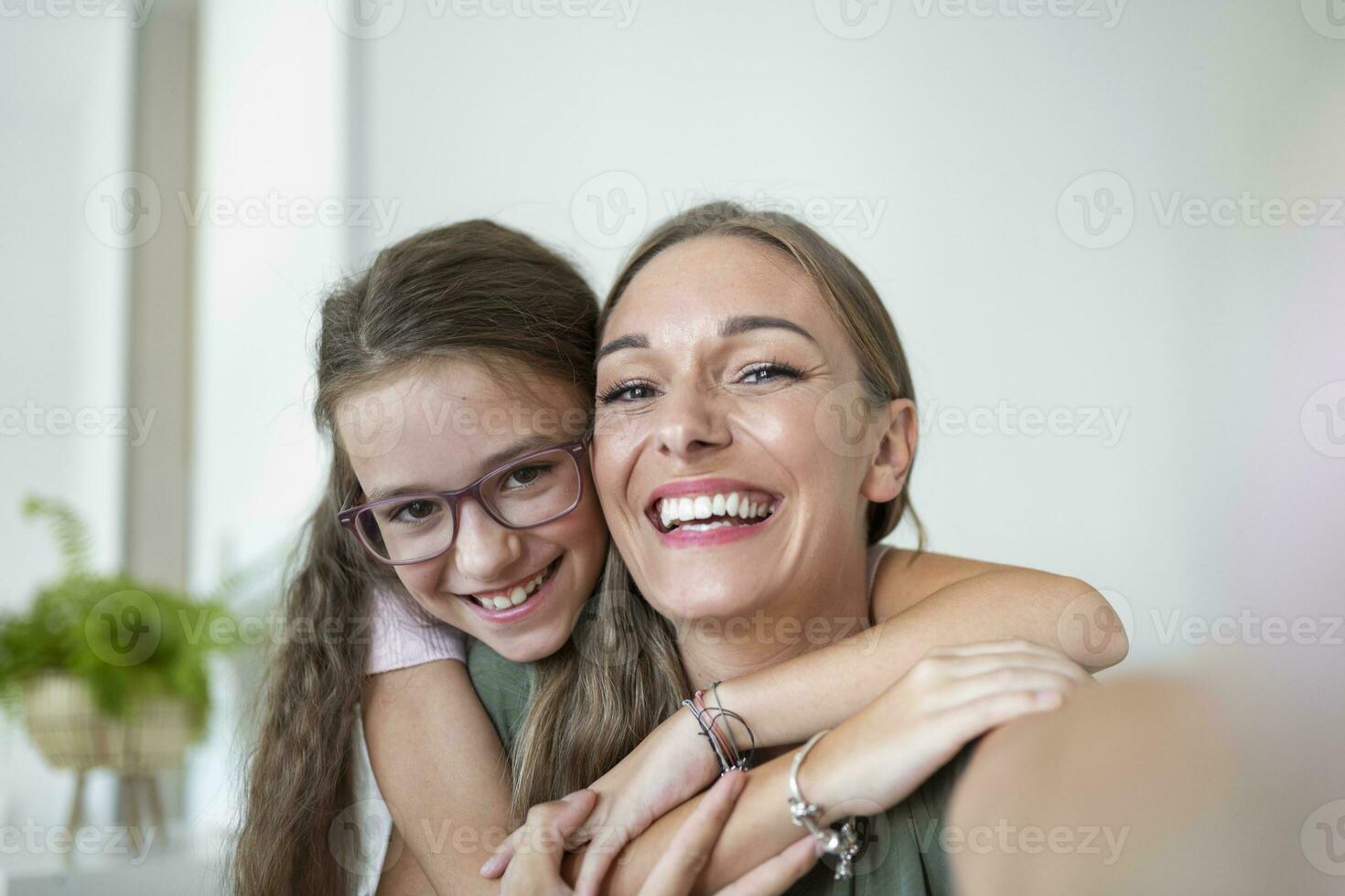 Mom Daughter Webcam mobail free