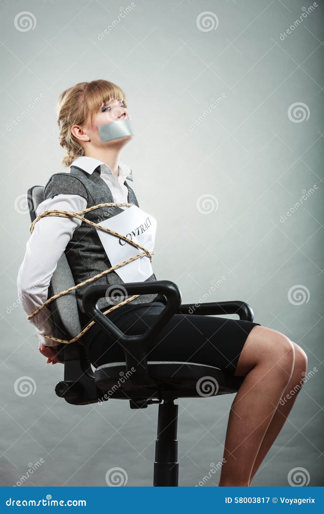 Women Tied To Chair kissing sex