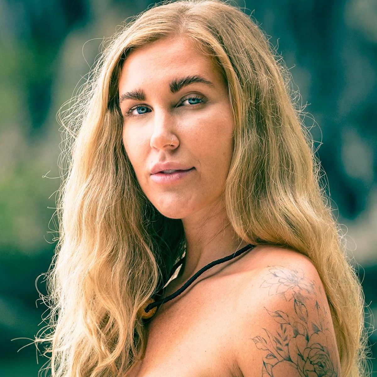 amy molnar add photo hottest women on naked and afraid