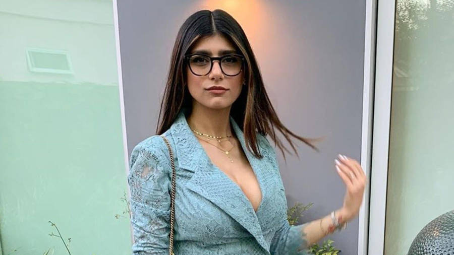 andy lueck recommends Mia Khalifa New Hd