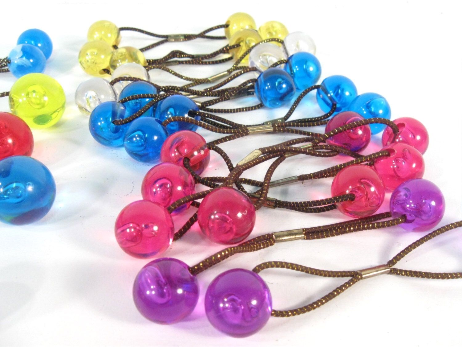 hair tie around balls