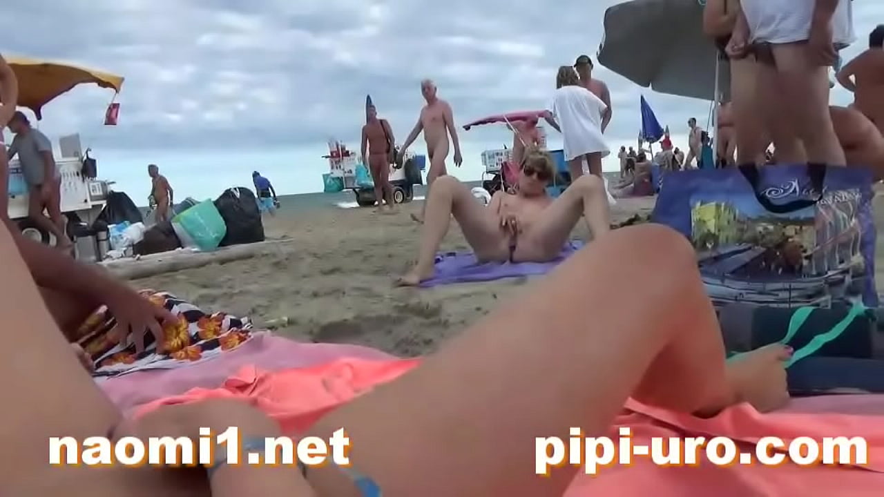 aqeel azan recommends masterbating on beach git dp porn pic
