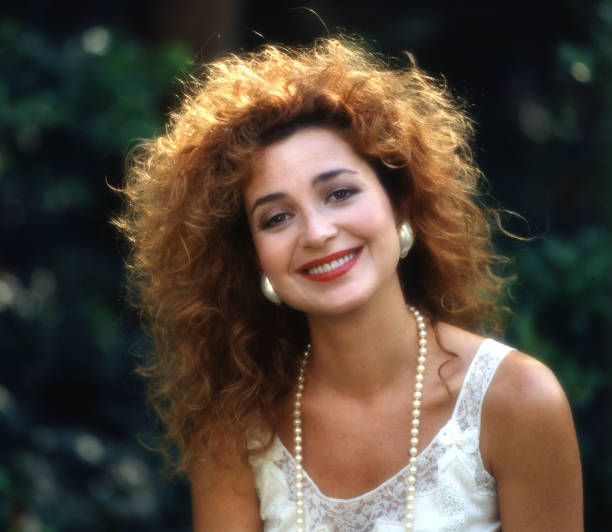 becky holdstock recommends annie potts hot pic