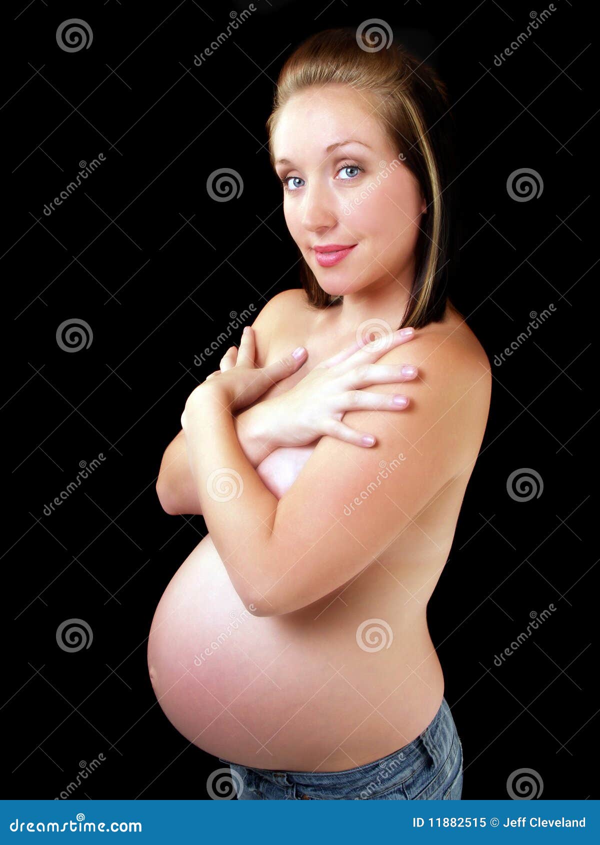 largest pregnant belly pictures