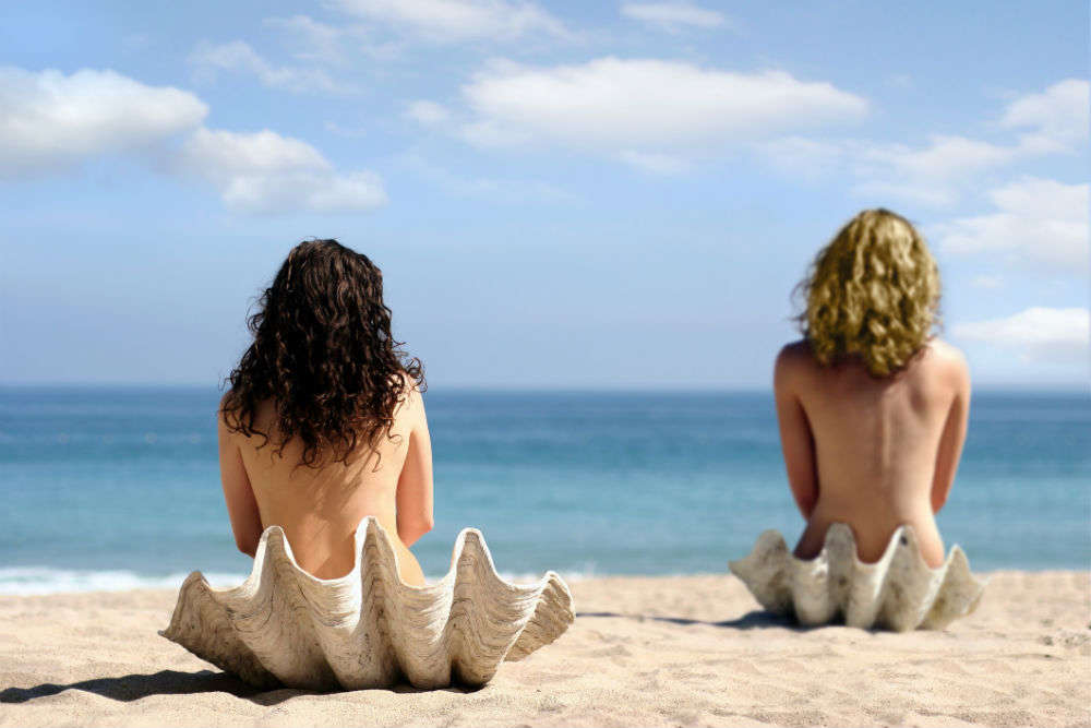 alejandro chinchilla recommends sexy nudist beach pic
