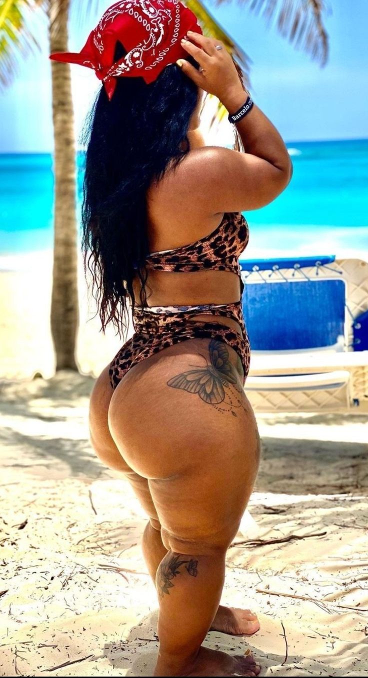 angie fuertes share big black booty watchers photos