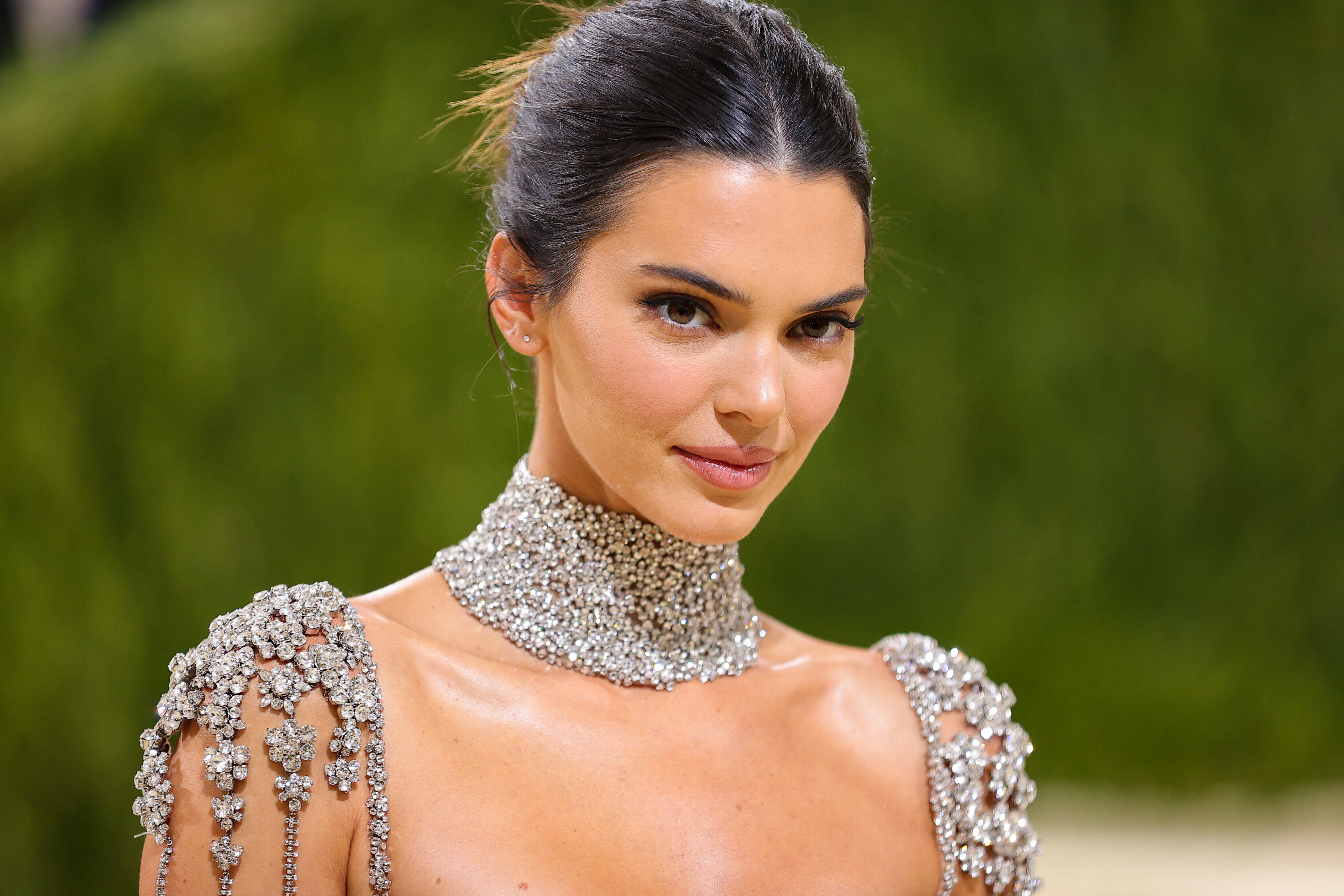 cliff goddard recommends Kendall Jenner Is Butt Naked