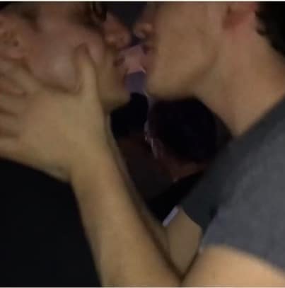 Best of 2 guys making out