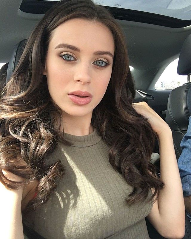 lana rhoades picture