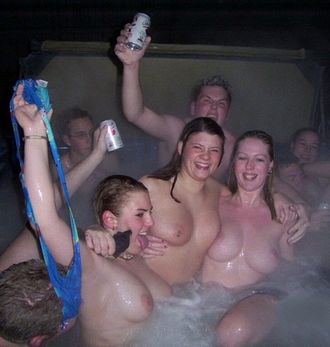 david nutkins add naked hot tub sex photo