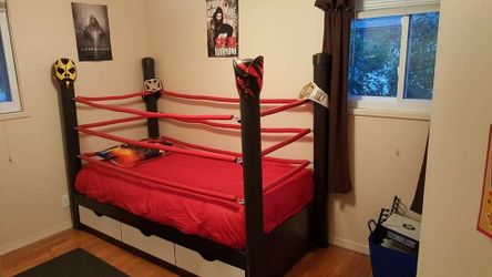 antonio nicoletti recommends wwe wrestling ring bedroom pic