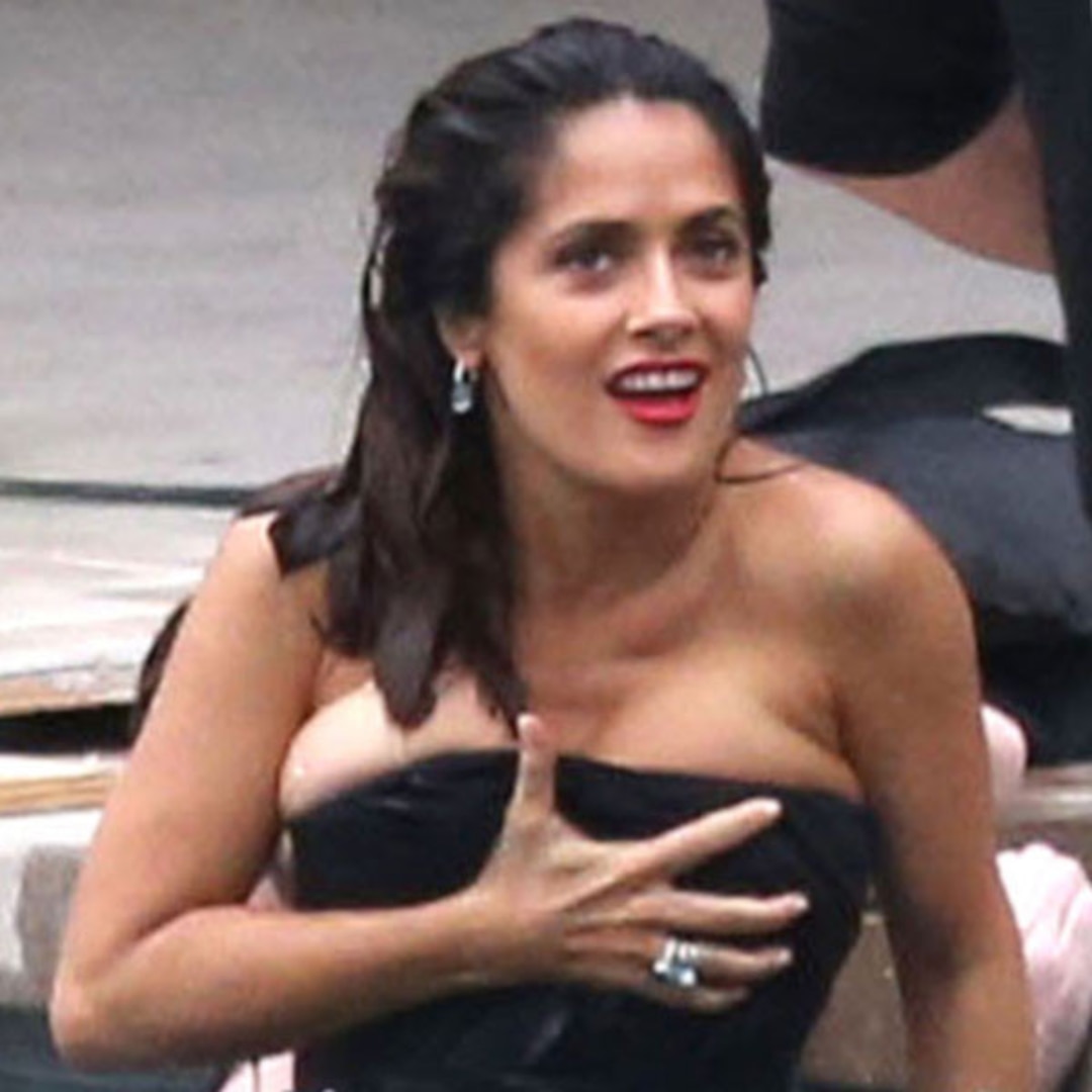 Salma Hayek Bare Breasts sxi anl