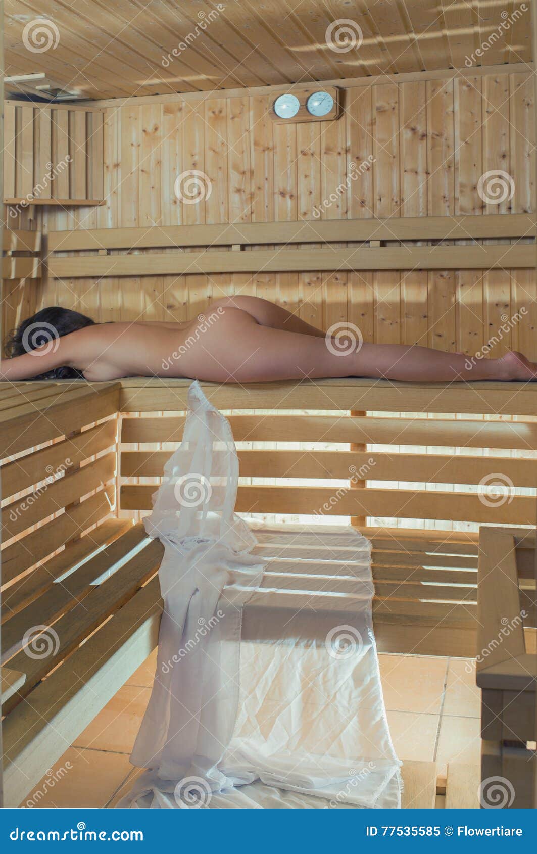abby green add wife nude in sauna photo