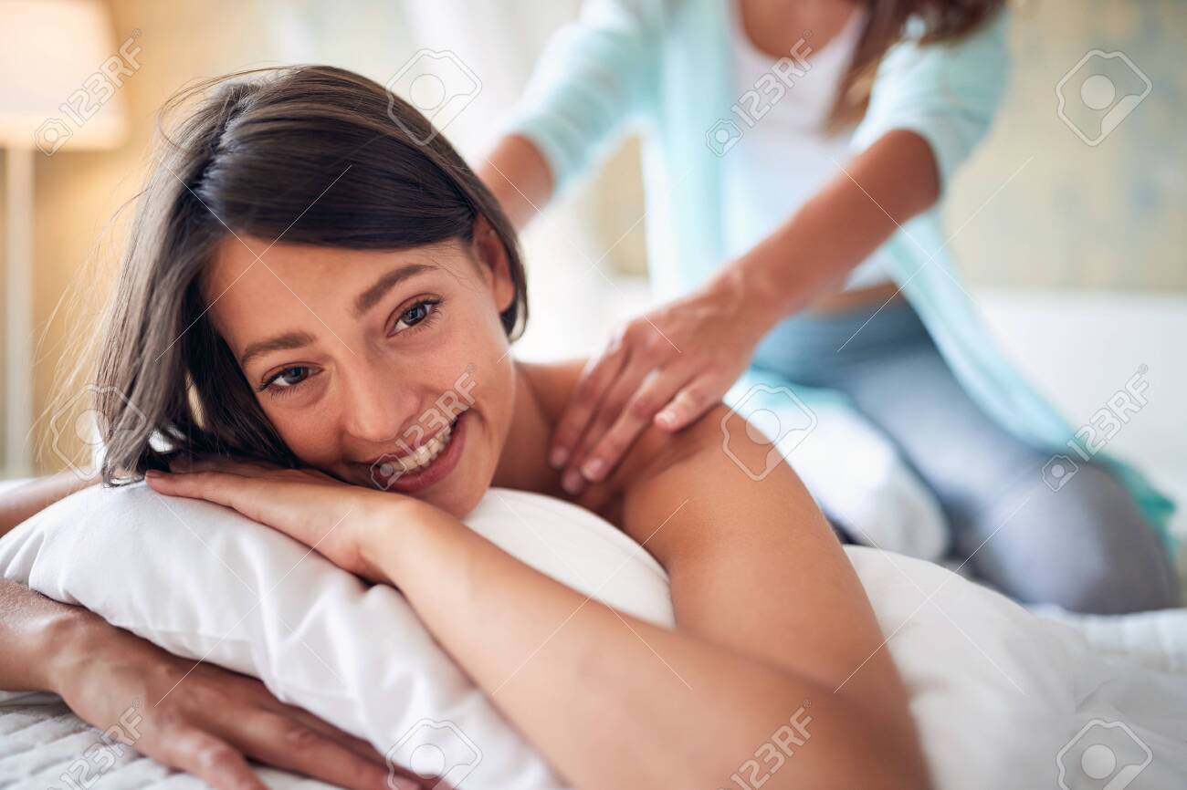 Lesbian Massage Room hentai indo