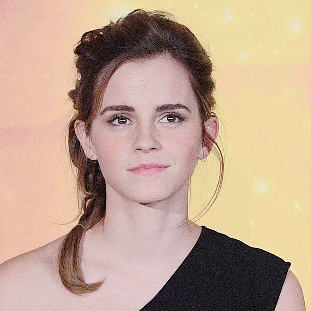 david saunderson share emma watson bath video photos