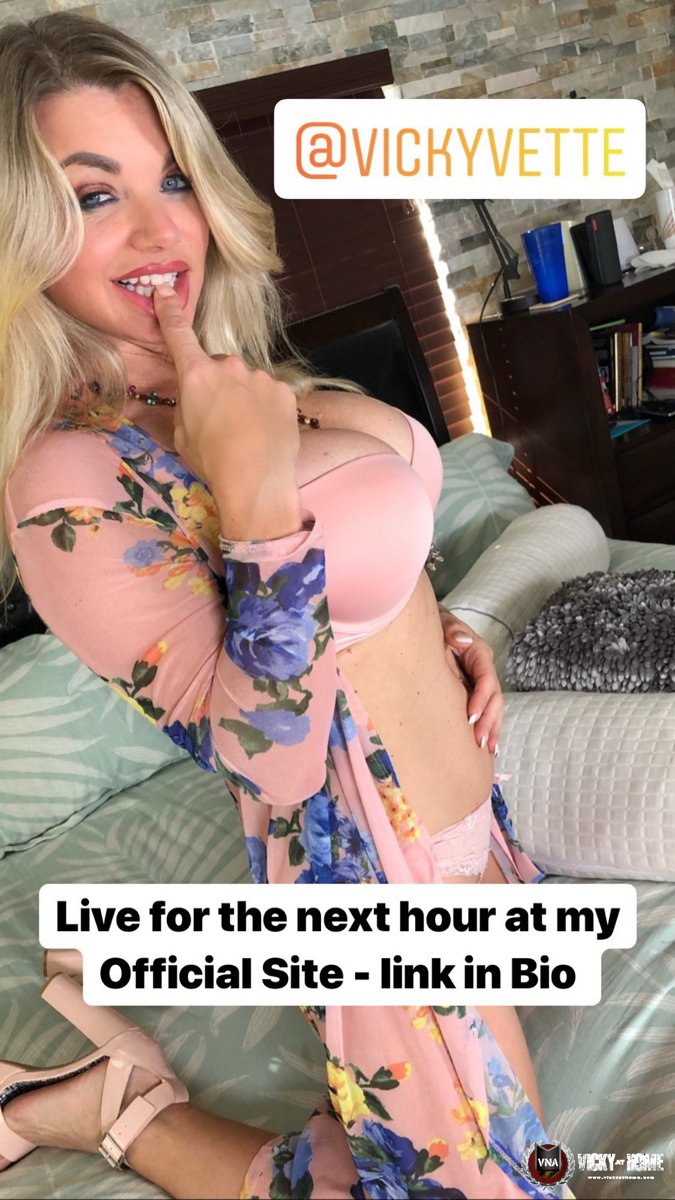 donna kovalcik recommends vicky vette snapchat pic