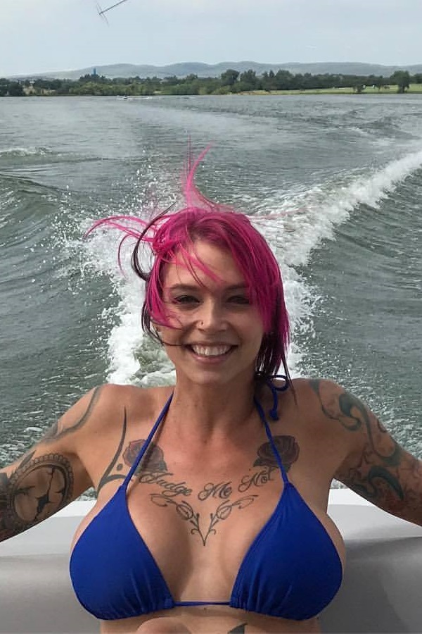 anna bell peaks bikini