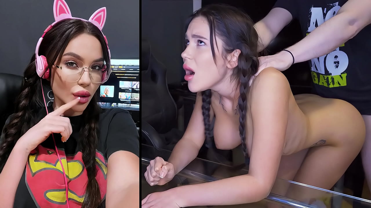 adriana hunt recommends Sexy Gamer Girl Porn