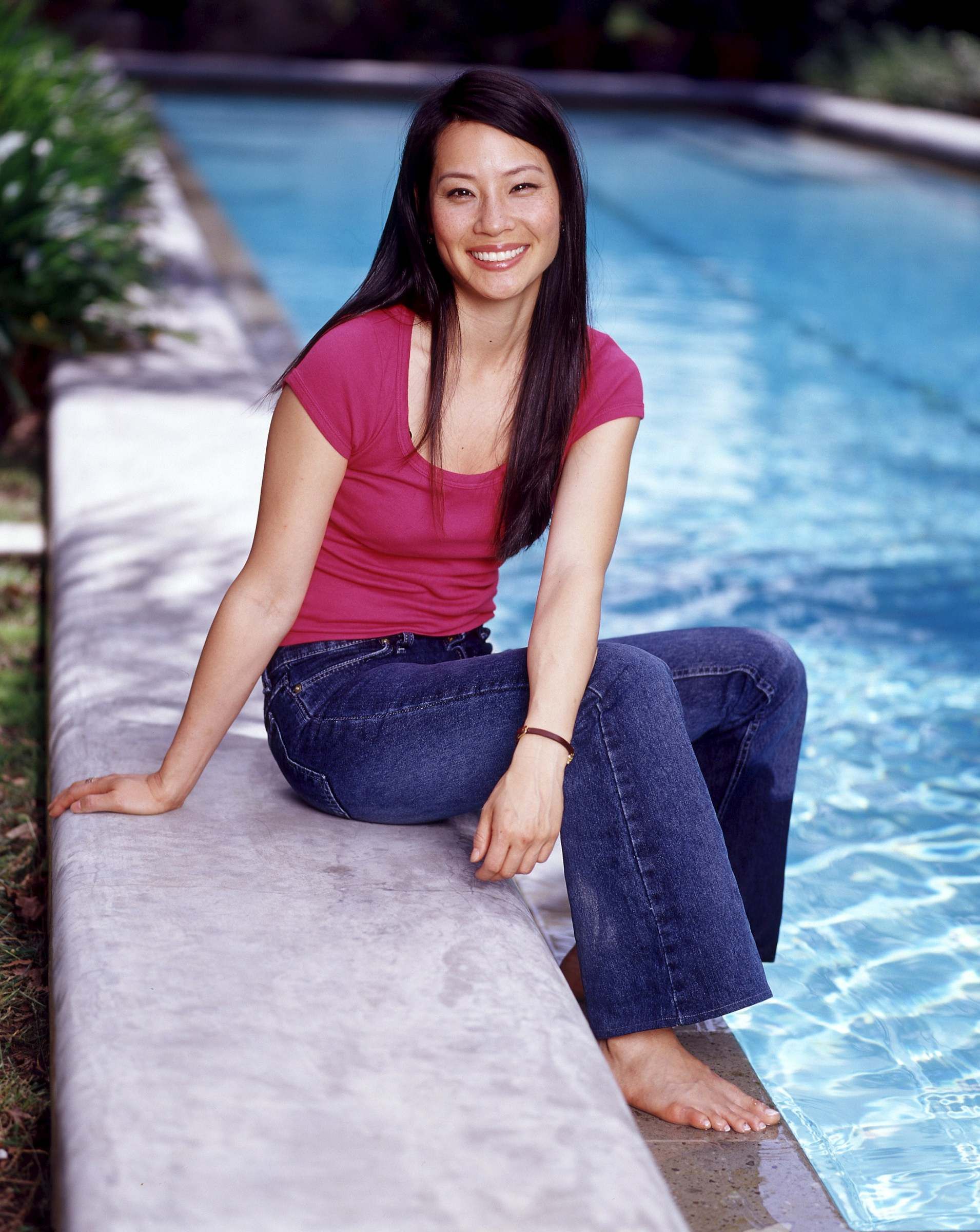 debi potter recommends lucy liu barefoot pic