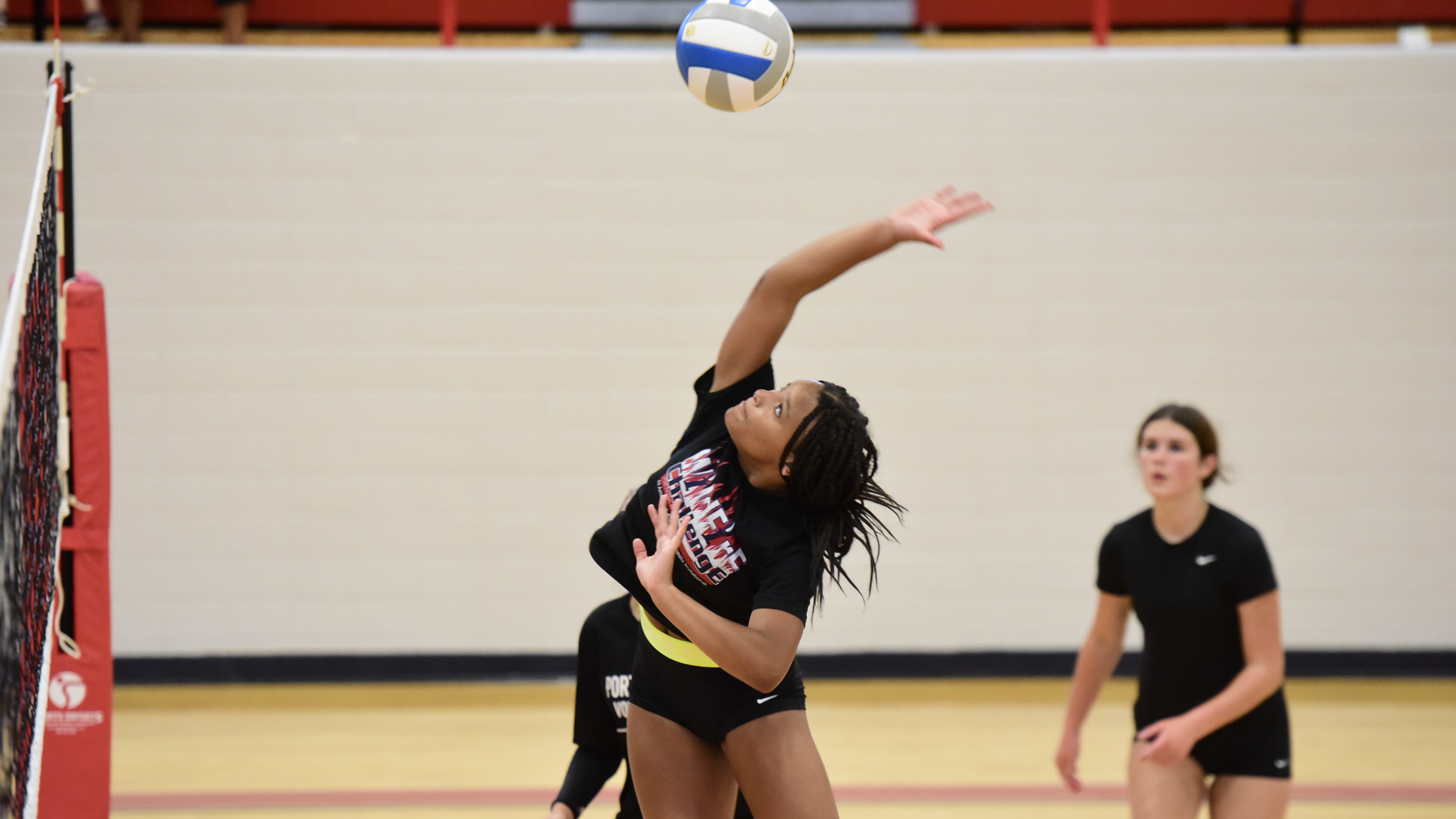 hot high school volleyball pictures