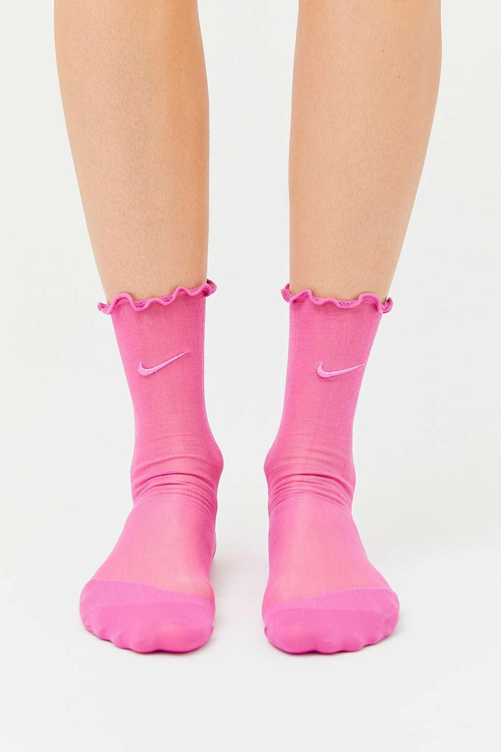 dolly suri recommends pink nike ankle socks pic