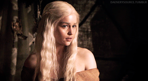 bridget duffield recommends emilia clarke game of thrones boobs pic