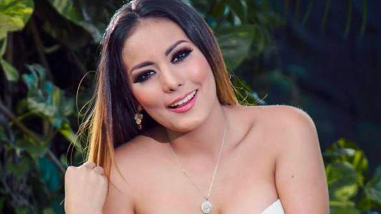 Videos De Elsa Oseguera masturbate porn