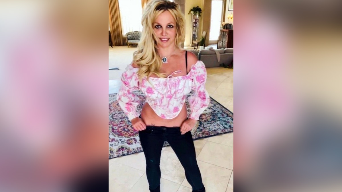 denise rose add brittany spears blowjob photo