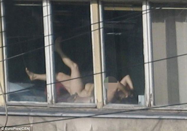 alton fender share wife caught sunbathing nude photos
