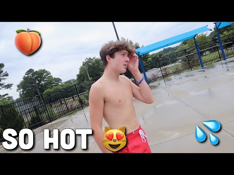 bill hindman recommends hot moms in public pic