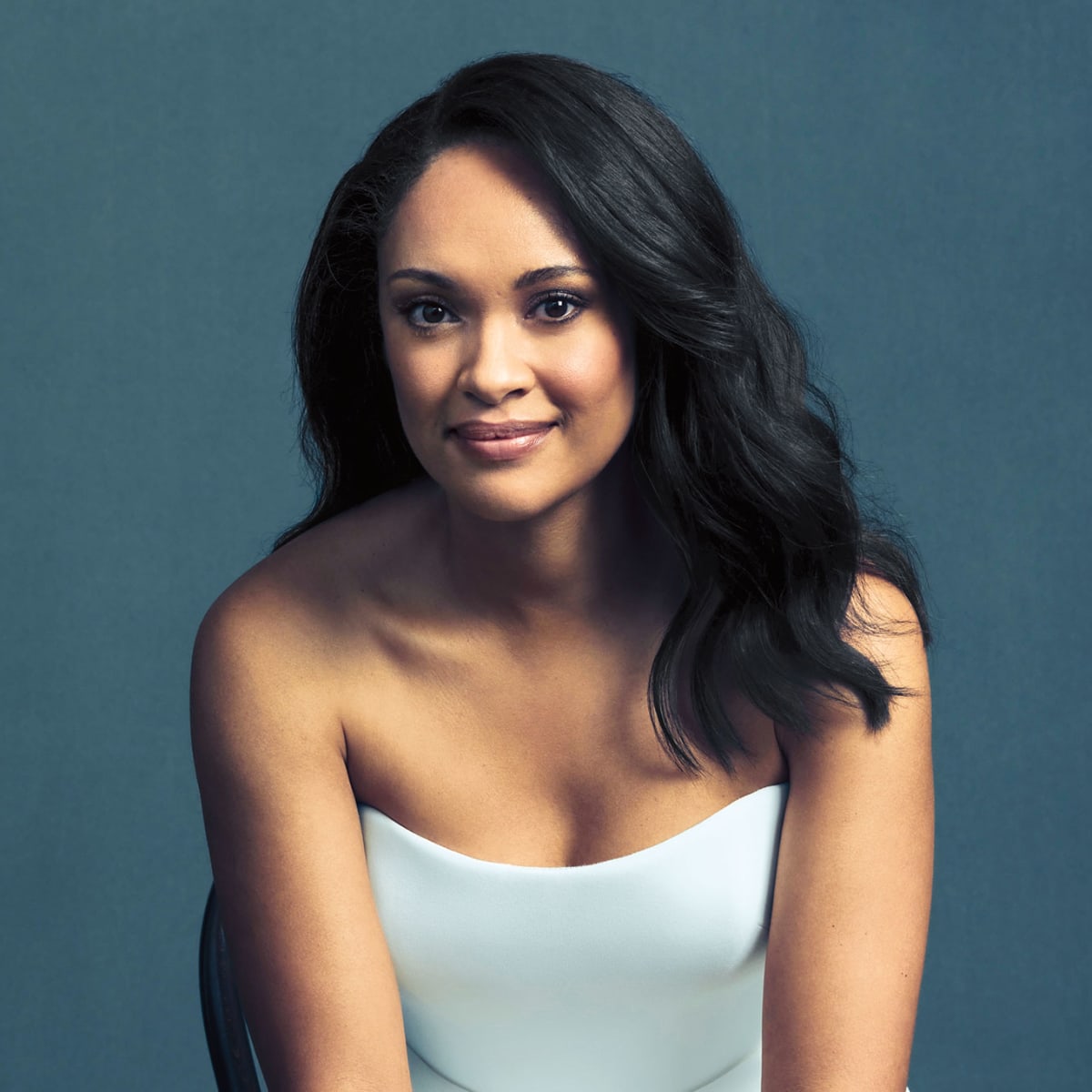 alyssa duda add photo cynthia addai robinson hot