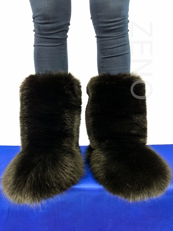 asmaa essam recommends Big Fluffy Fur Boots