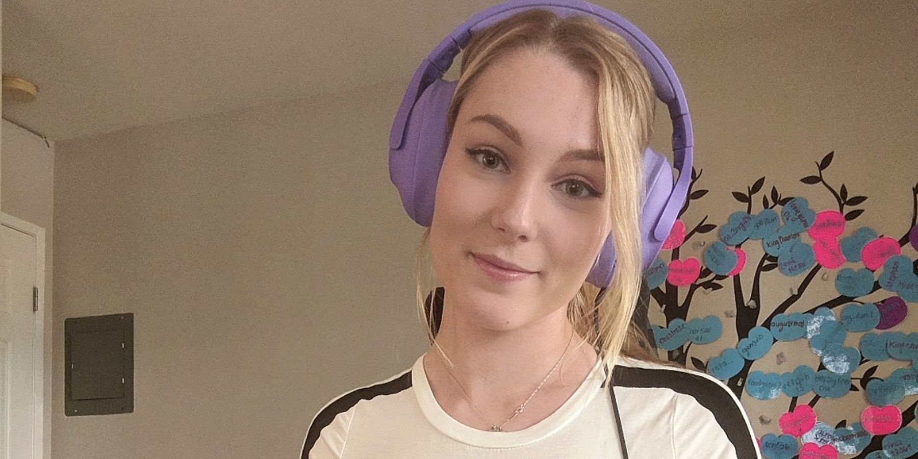 cecile harris add photo stpeach banned from twitch