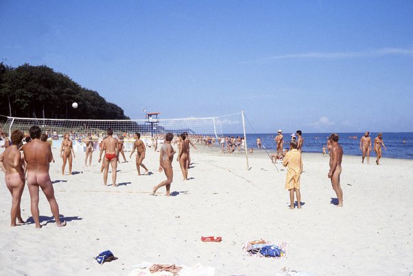 apoorva misra add angela merkel nude beach photo