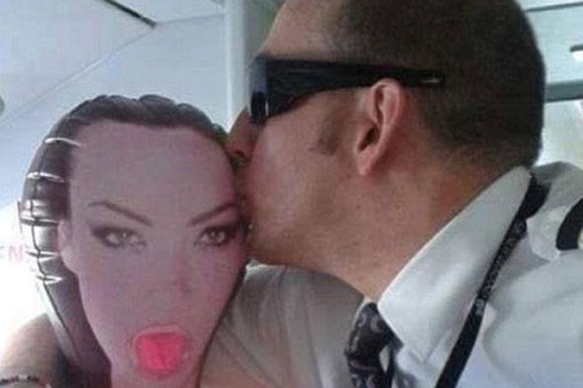 dhess sarmiento add photo air hostess kissing game