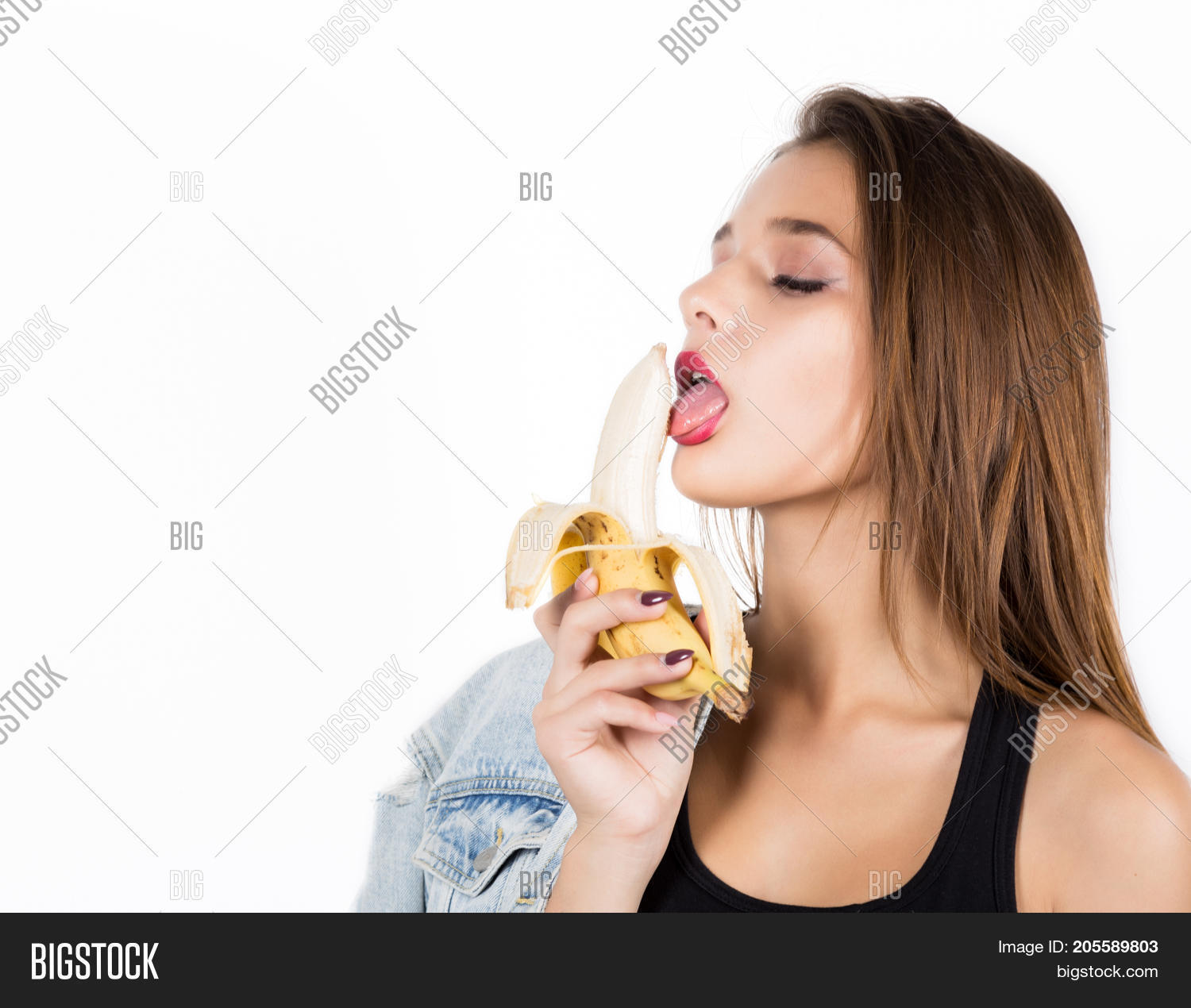 alissa lawson recommends Woman Eating Banana Picture