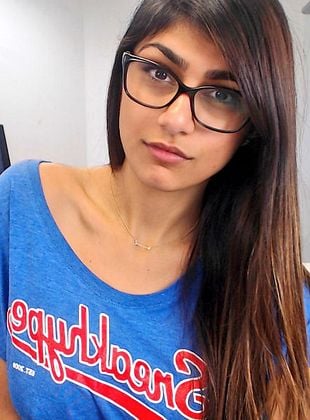 aimen kazmi recommends mia khalifa images pic