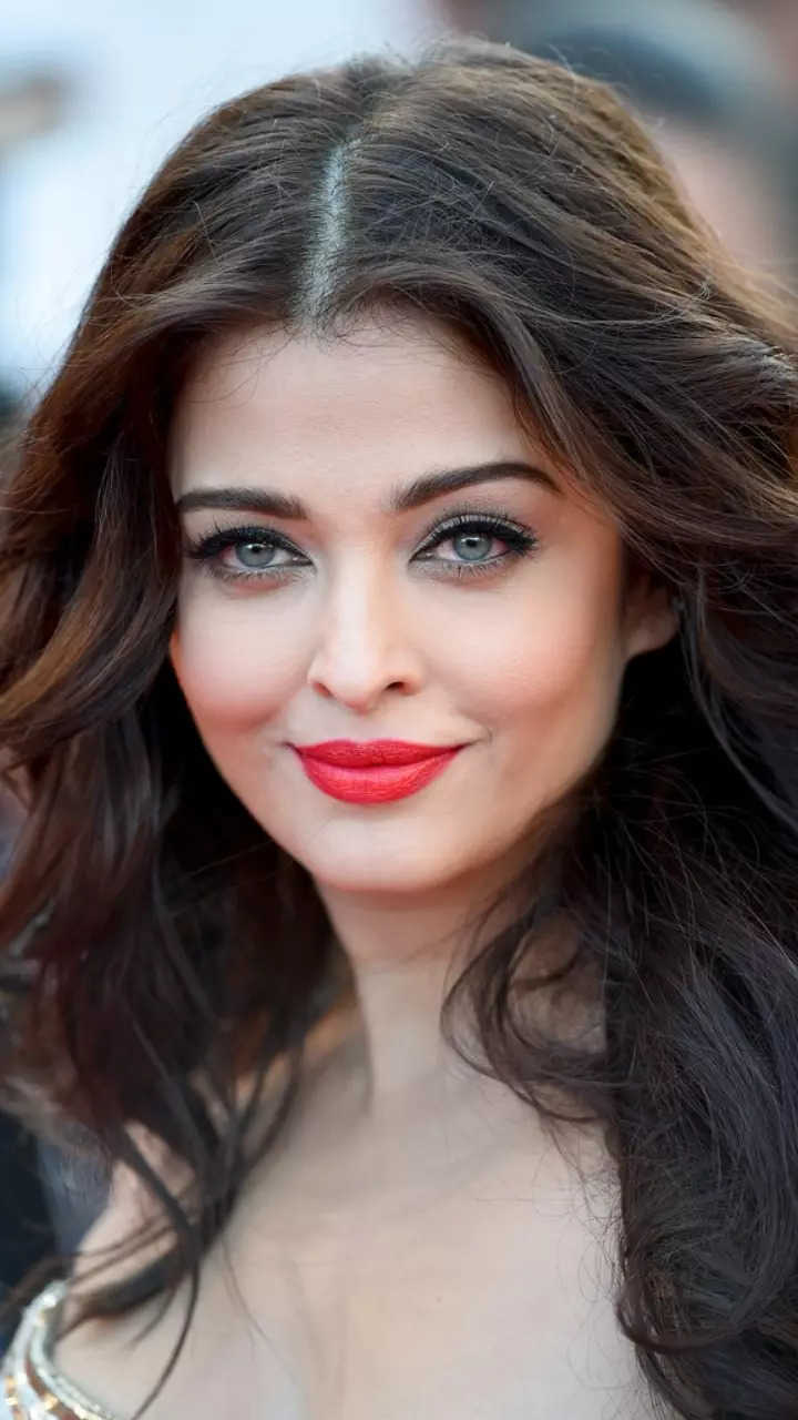 ahmad riyad recommends aishwarya rai nude pictures pic