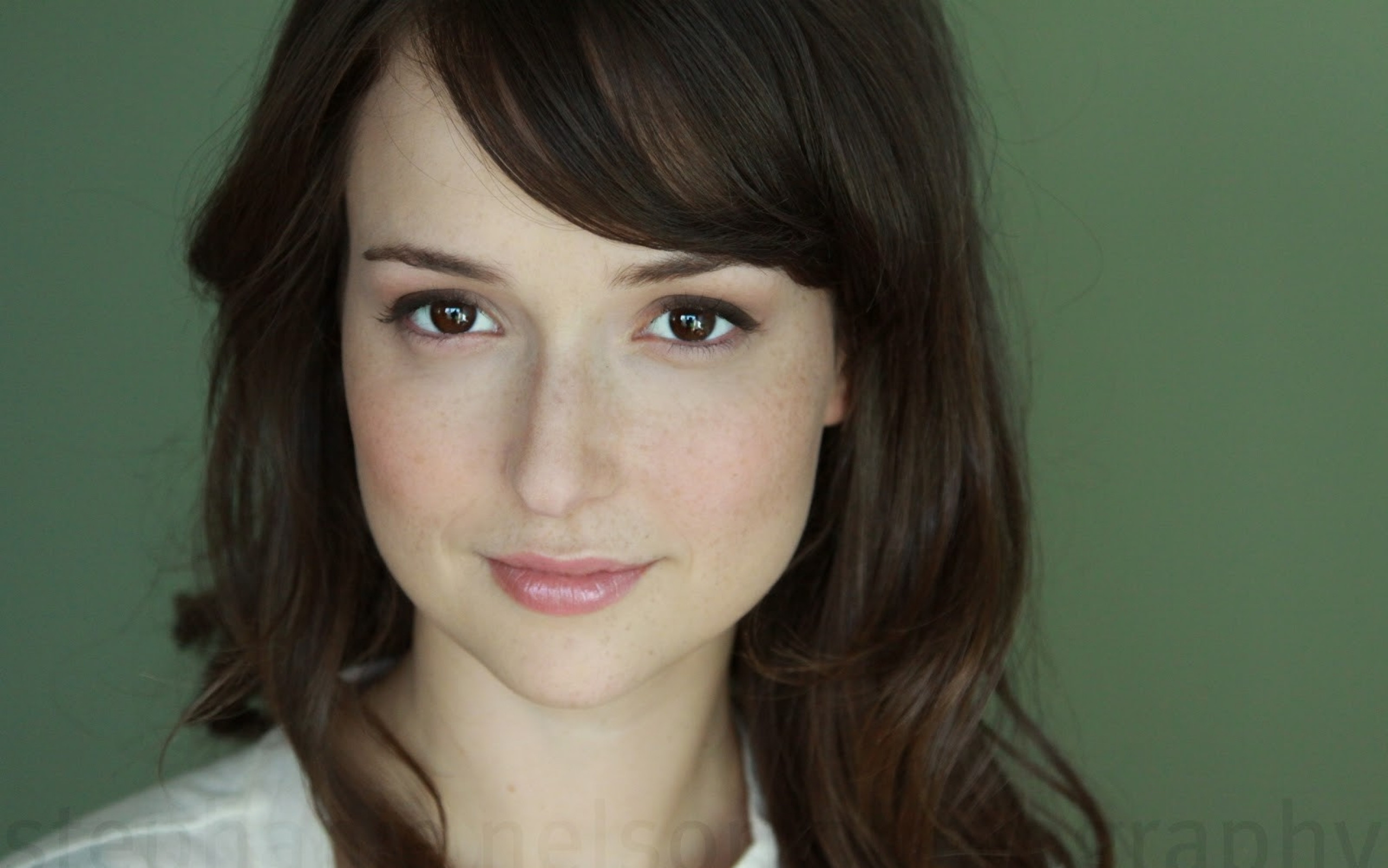 chris morda share milana vayntrub nudography photos