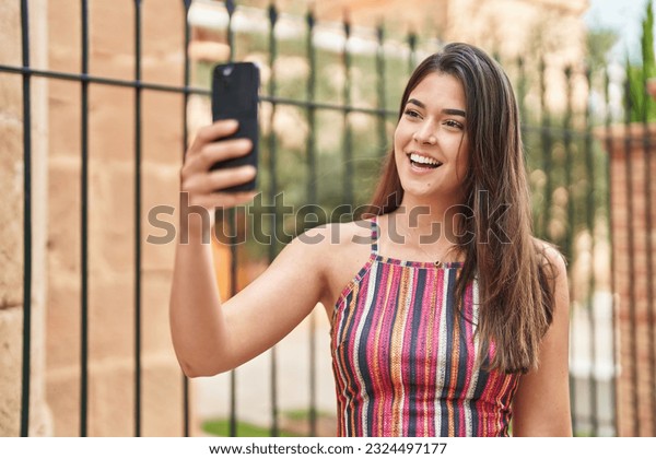 debbie bartolo recommends Hispanic Nude Selfie